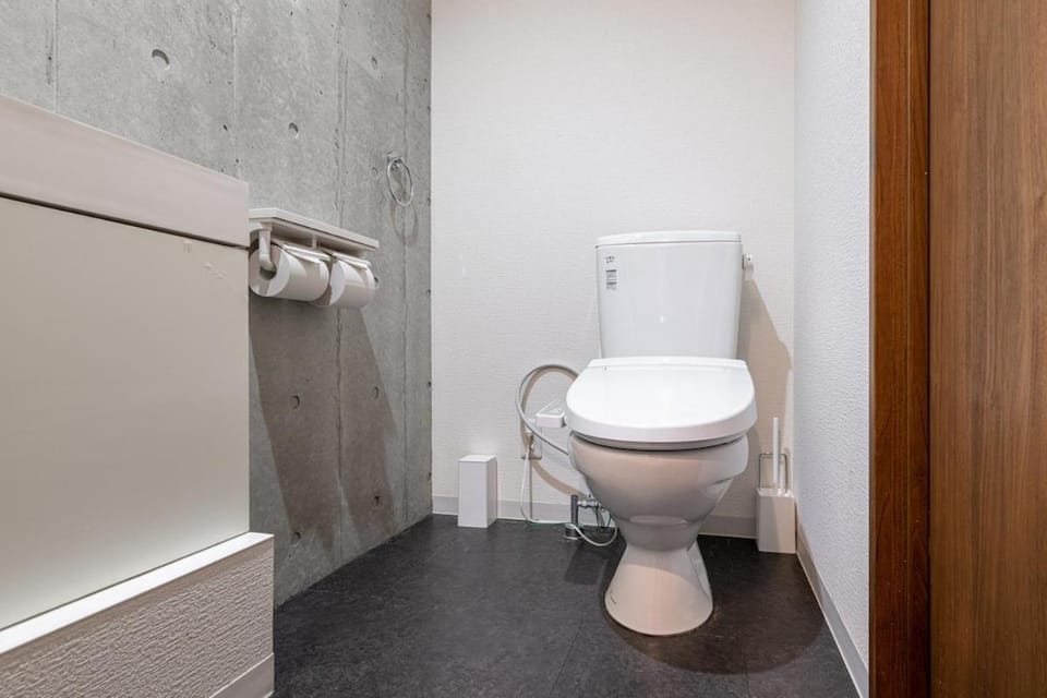 -Centray Okachimachi 102- 1 minute to Akihabara Station and Ueno Station without transfers! Apartment in Japan