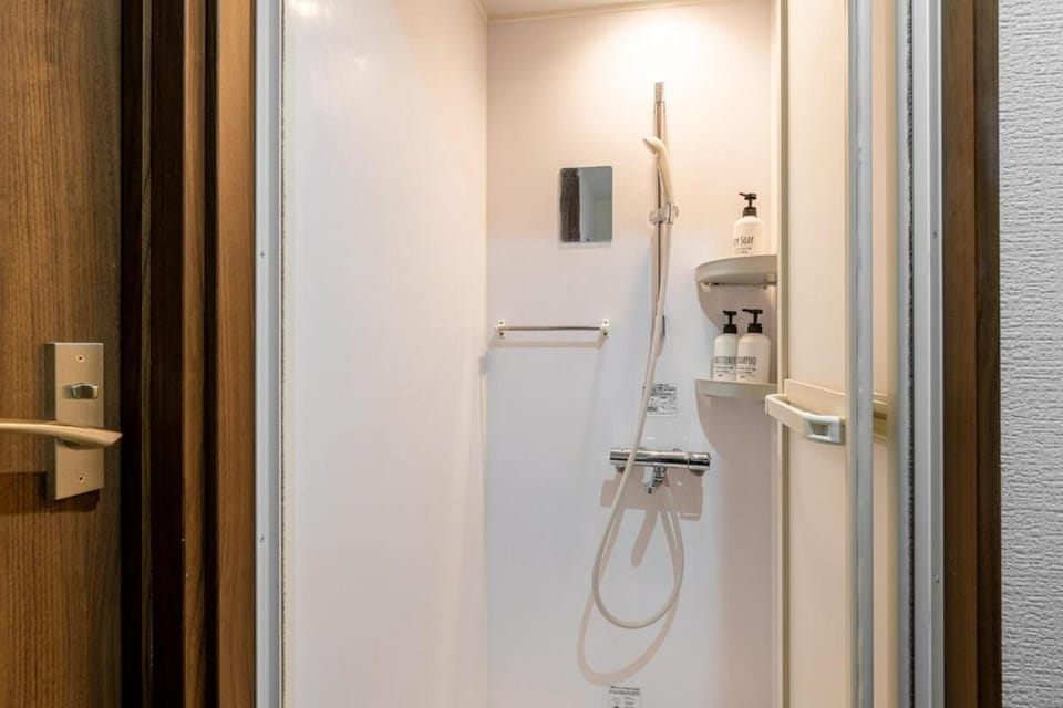 -Centray Okachimachi 102- 1 minute to Akihabara Station and Ueno Station without transfers! Apartment in Japan