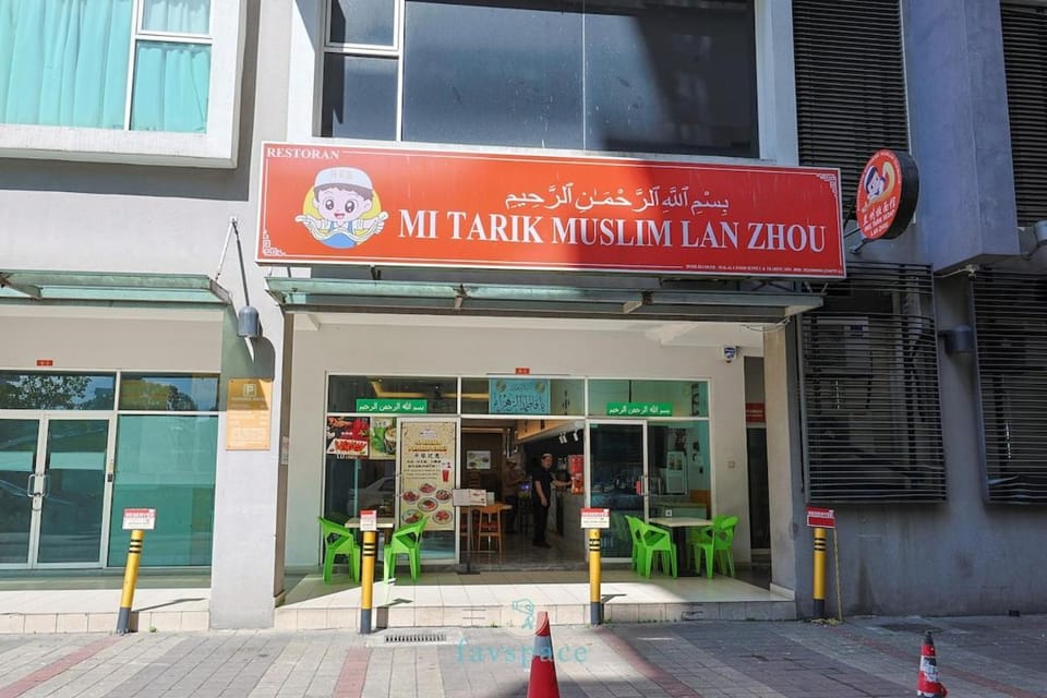 Old Klang Road 2B2B for 5 - 15 min to Mid Valley Mall Apartment in Petaling Jaya