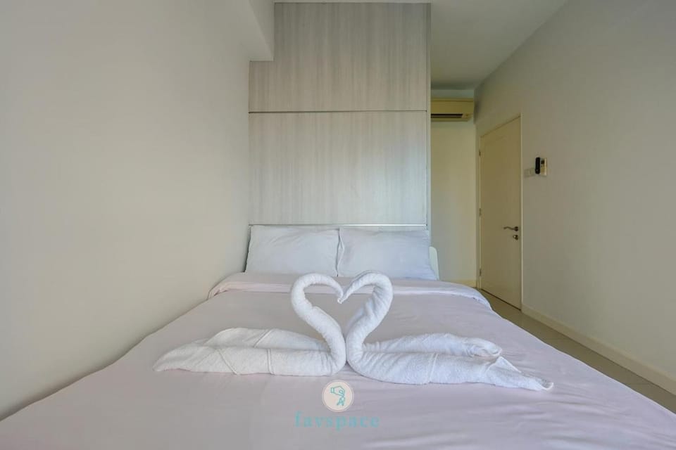 Old Klang Road 2B2B for 5 - 15 min to Mid Valley Mall Apartment in Petaling Jaya