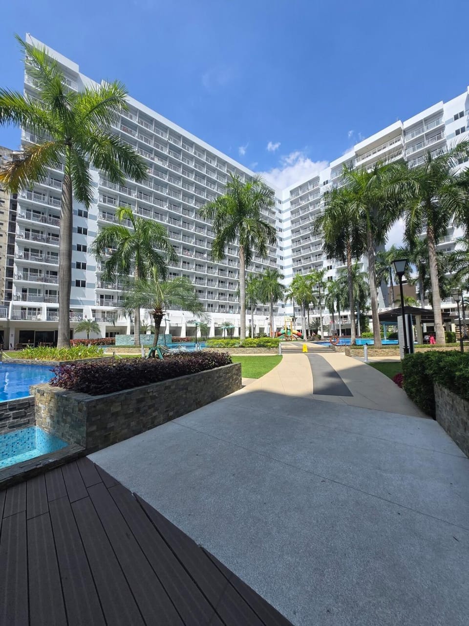 Shell Residences J&W Homestay Vacation rental in Pasay