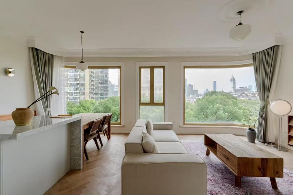 Pulse Manor - near the Bund Apartment in Shanghai