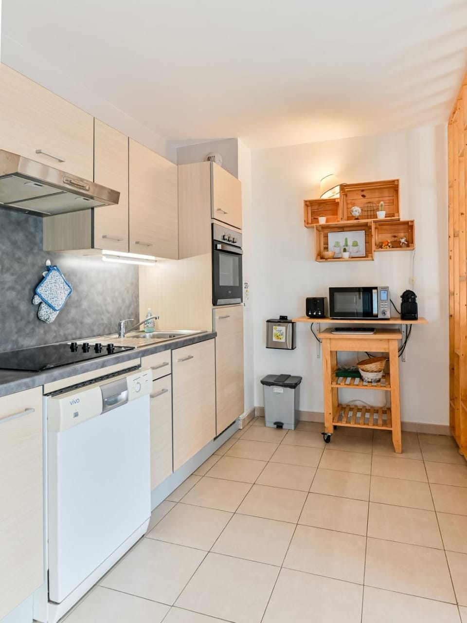 Côte Fleurie Cosy Norman apt balcony & parking Apartment in Normandy