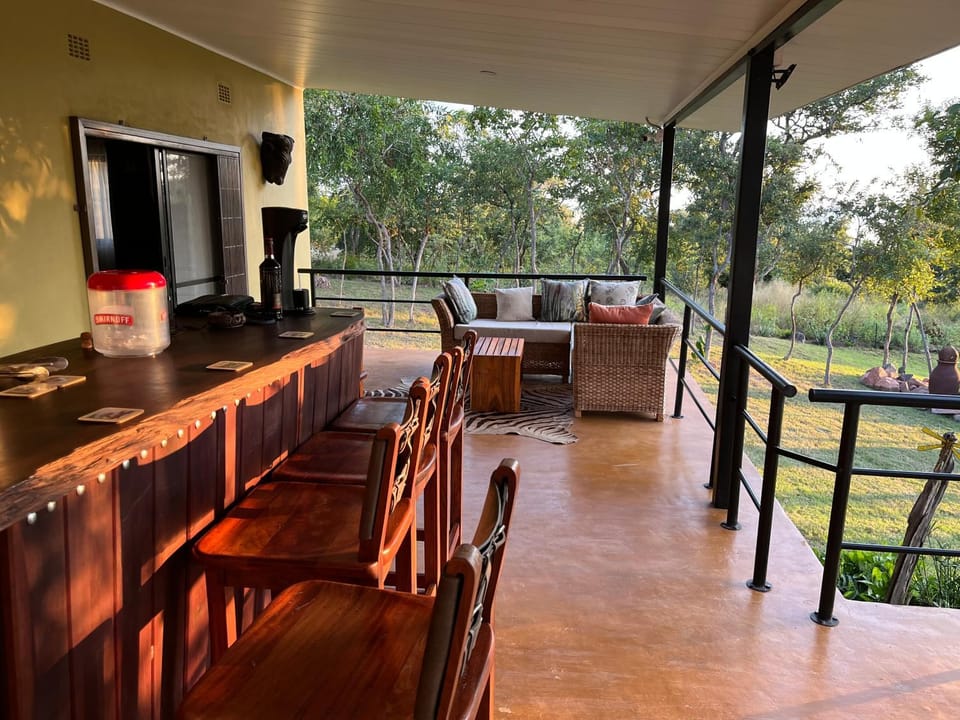 Phuza Moya House in Zimbabwe