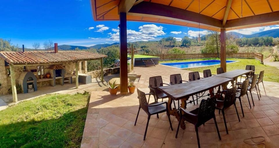 Finca Los Sauces-Rural House-Buenasbodas-Toledo Villa in Castile-La Mancha