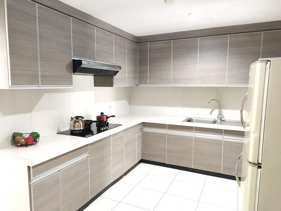 Kitchen or kitchenette, stove