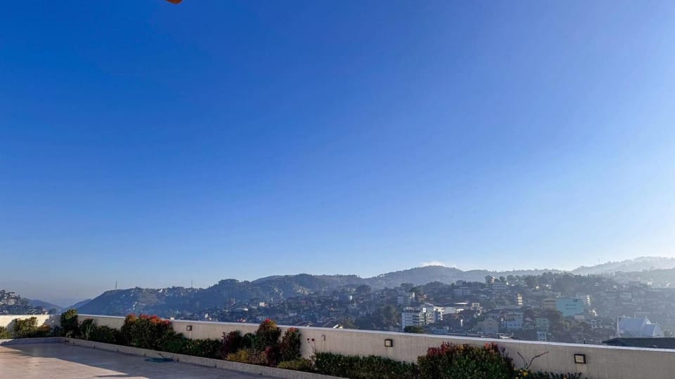 Balcony/Terrace, City view