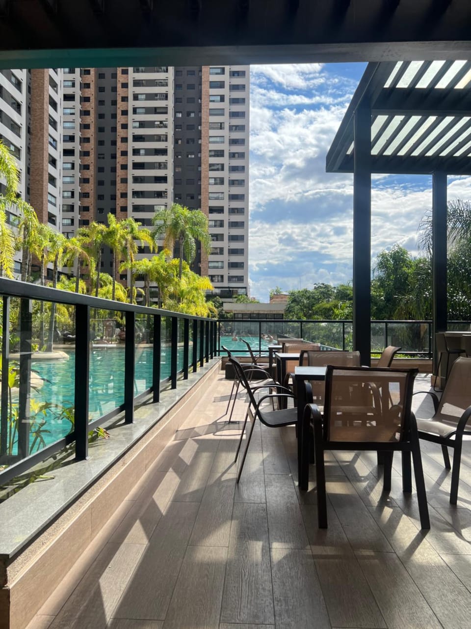 Apartamento climatizado com 2 Quartos no Brás, Piscina, Academia e 1 Vaga Apartment in Sao Paulo City