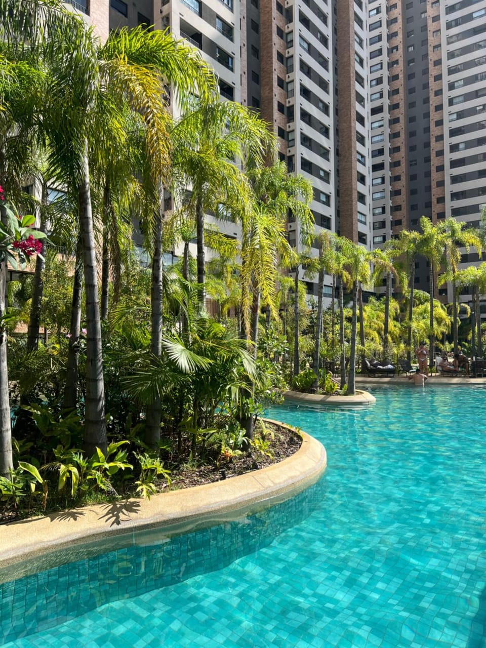 Apartamento climatizado com 2 Quartos no Brás, Piscina, Academia e 1 Vaga Apartment in Sao Paulo City