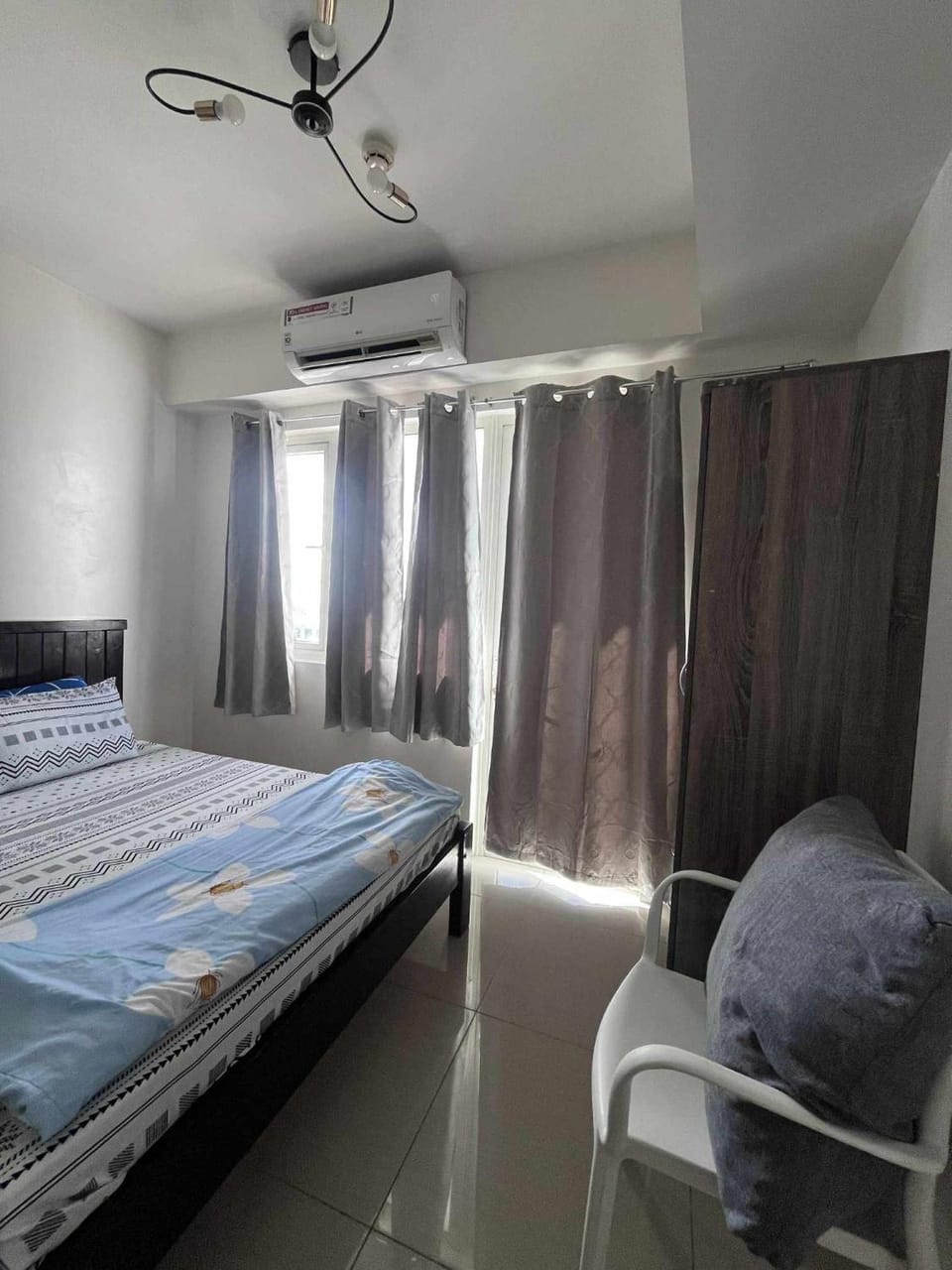 Two-Bedroom by Metro Staycation Apartment hotel in Pasay