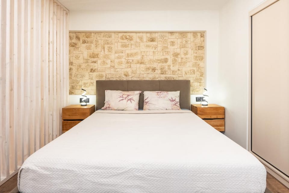 Property building, Bedroom