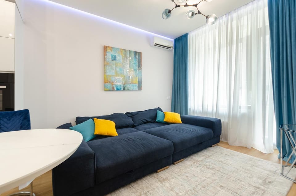 Living room, Seating area, air conditioner
