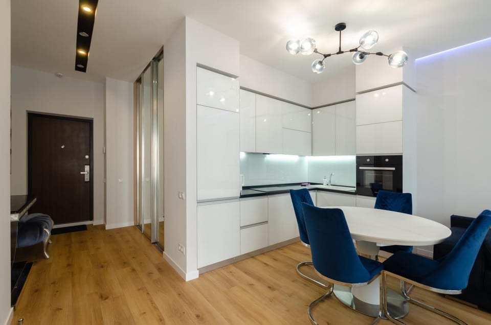 Living room, Seating area, Dining area, oven, pet friendly, stove, kitchen