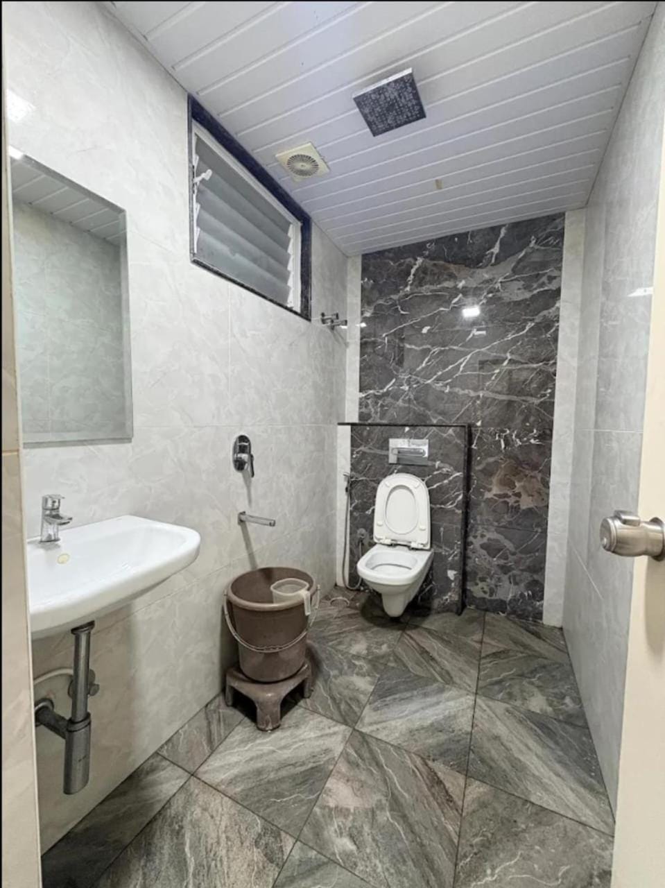 Toilet, Bathroom