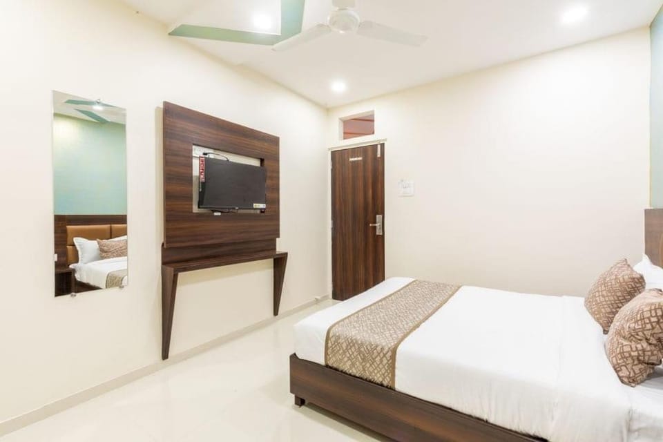 Hotel BKC Anex Near Bandra Kurla Complex Hotel in Mumbai