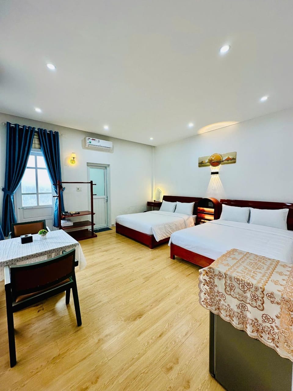 New Sala Homestay Bed and Breakfast in Laos