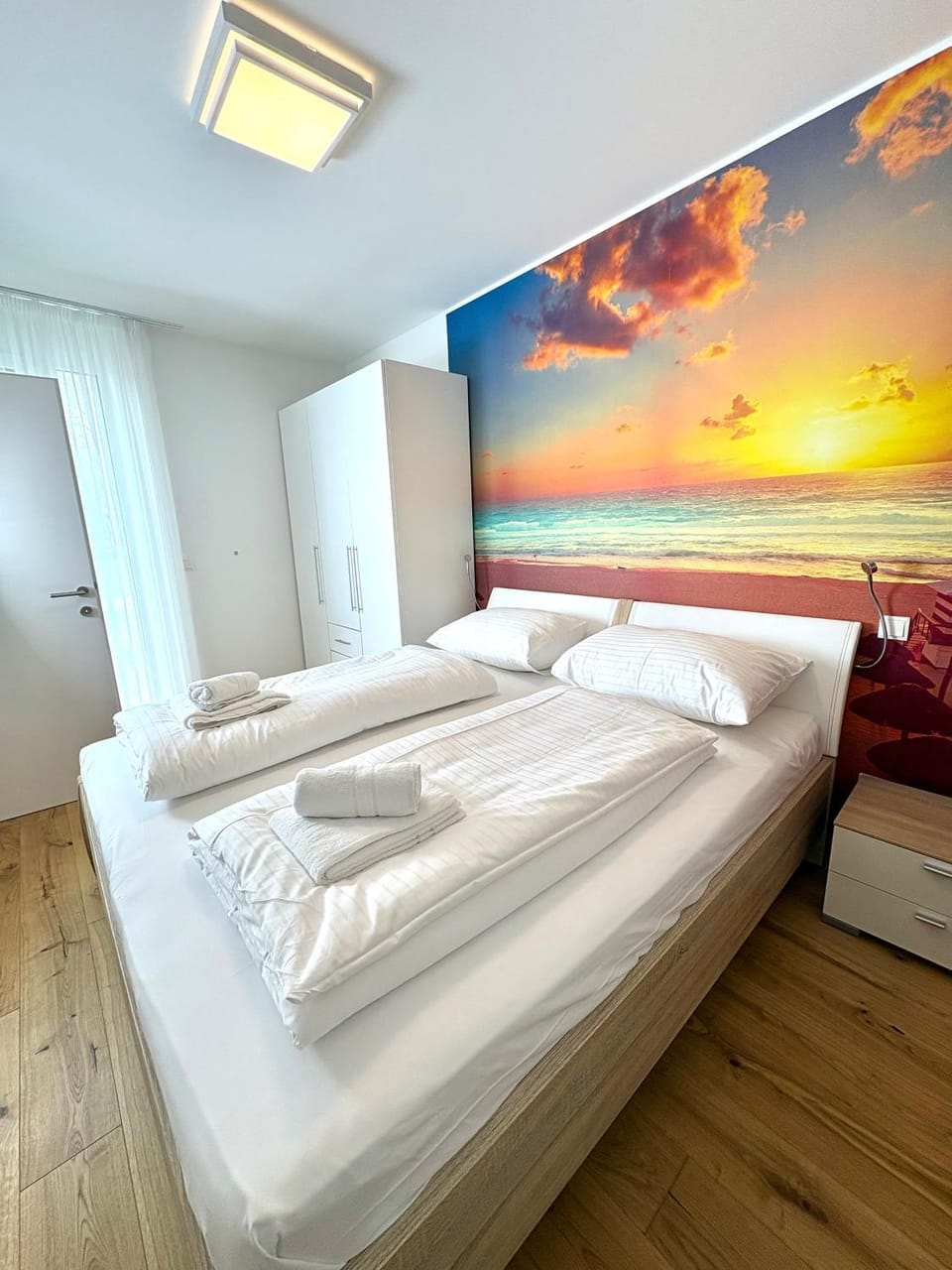 Bed, Photo of the whole room, Bedroom, wardrobe