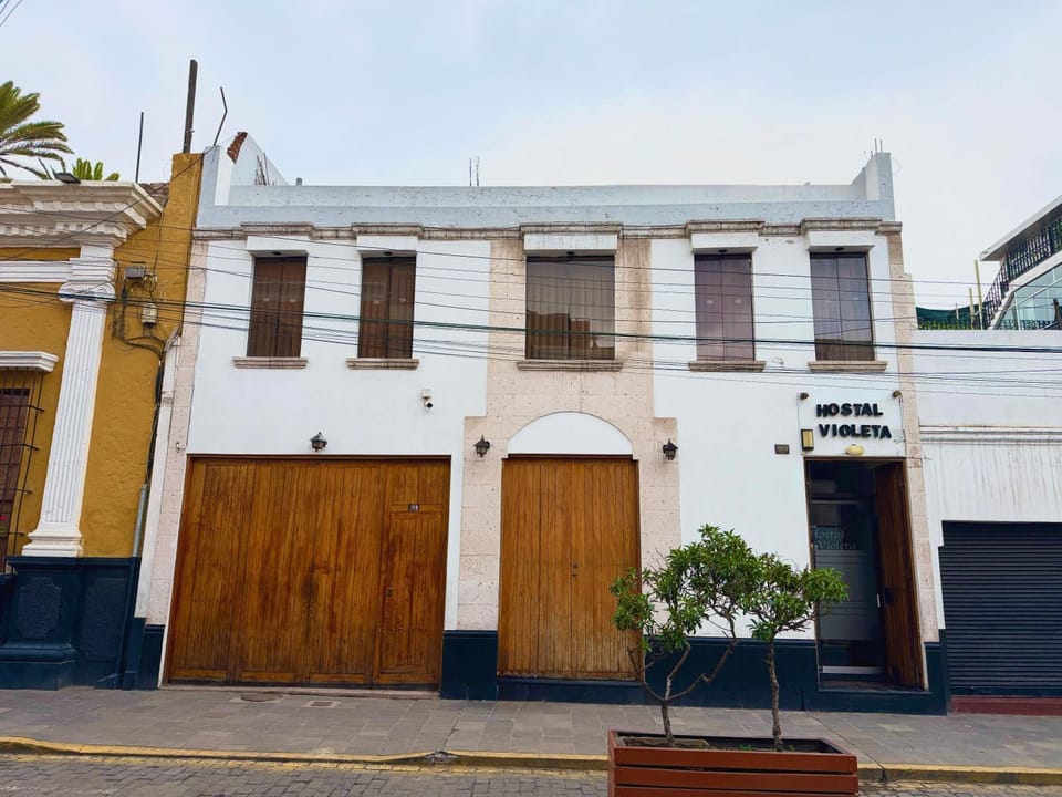 Property building, Facade/entrance