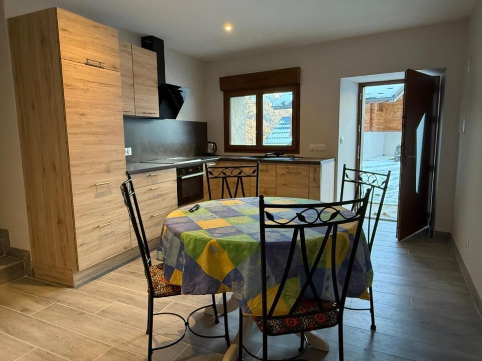 Maison a 20 km des pistes 74210 House in Haute-Savoie