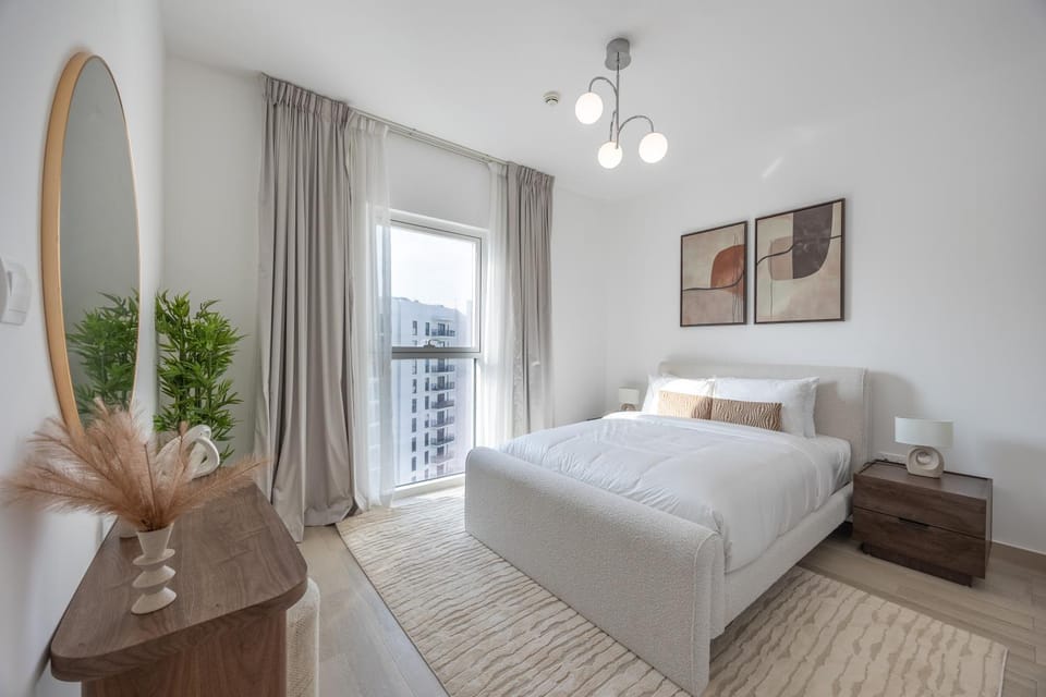 Bloomfields Curated 1BR in Water's Edge 8 Apartment in Abu Dhabi