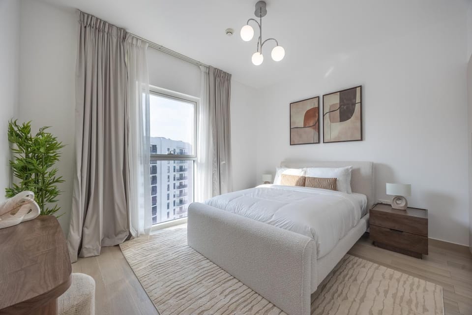 Bloomfields Curated 1BR in Water's Edge 8 Apartment in Abu Dhabi