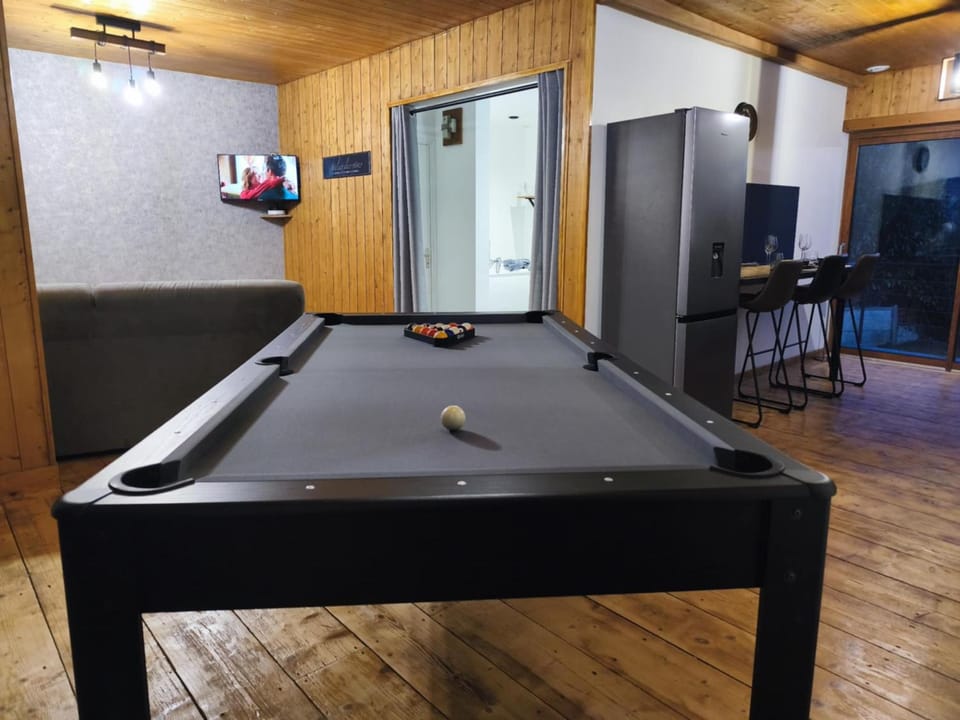 Billiard