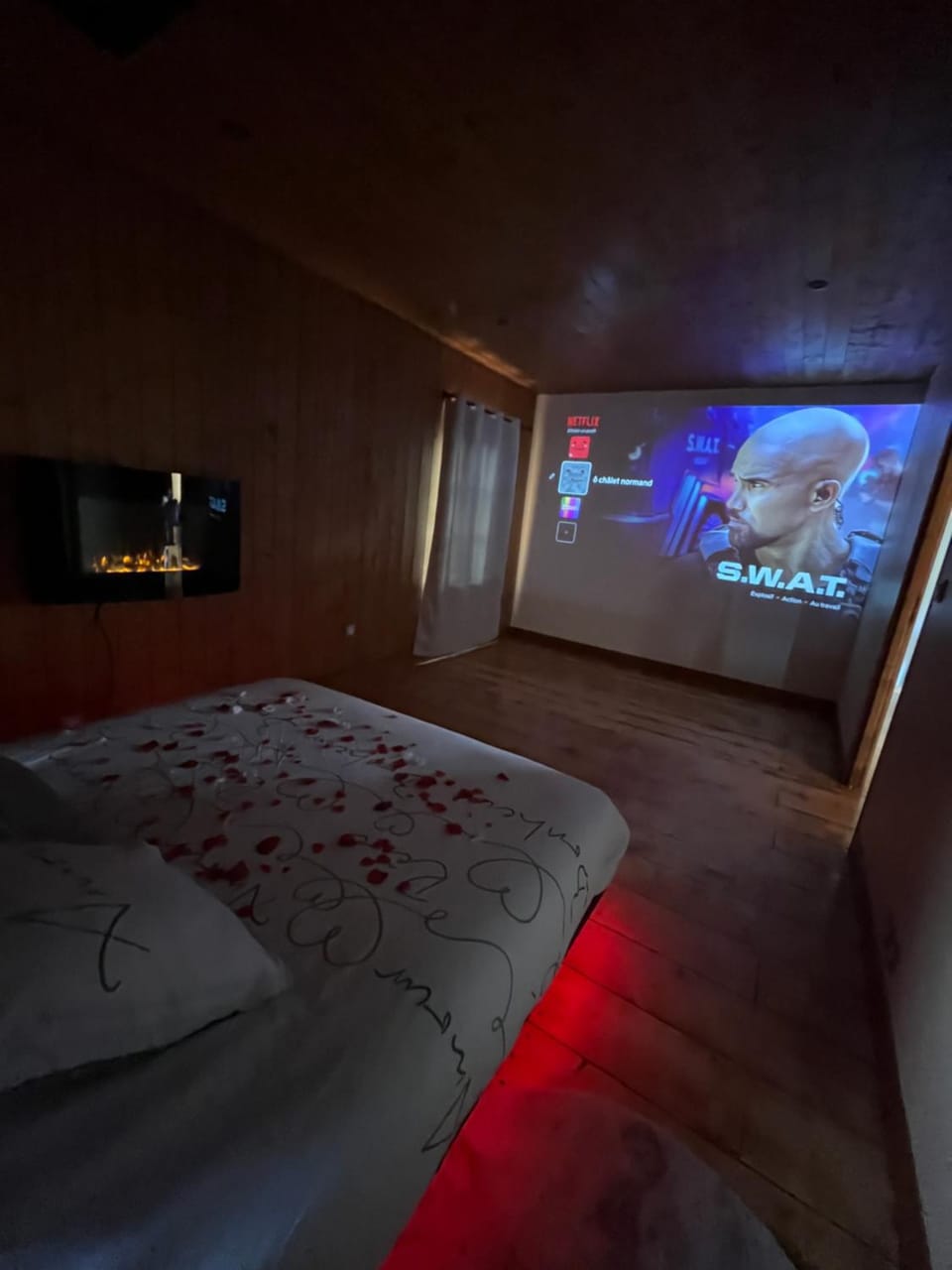 TV and multimedia, Bedroom