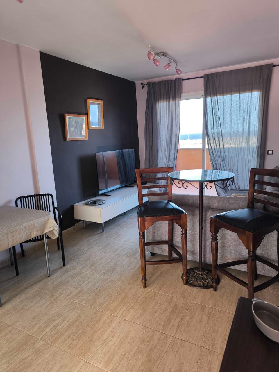 Lounge or bar