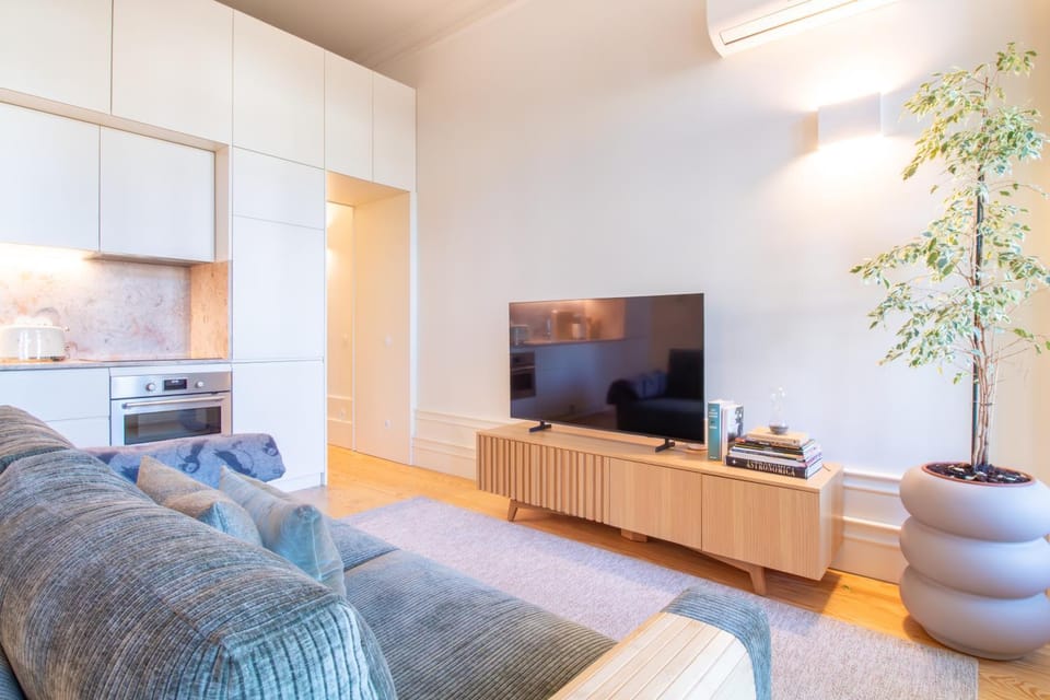 Deluxe Design 1BR w Terrace by LovelyStay Apartment in Porto