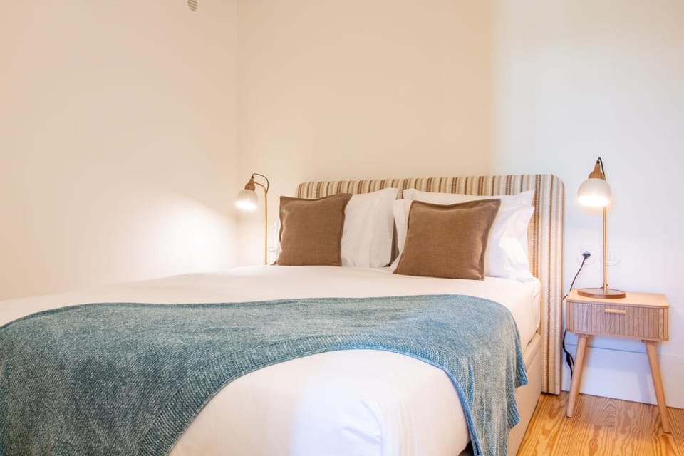 Deluxe Design 1BR w Terrace by LovelyStay Apartment in Porto
