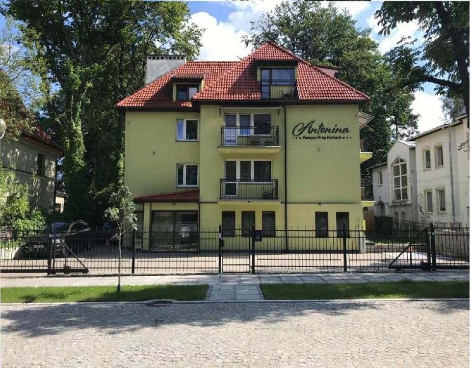 ANTONINA PensjonPrzyKortach Of Katynia 2A Szczawno Zdroj Bed and Breakfast in Lower Silesian Voivodeship