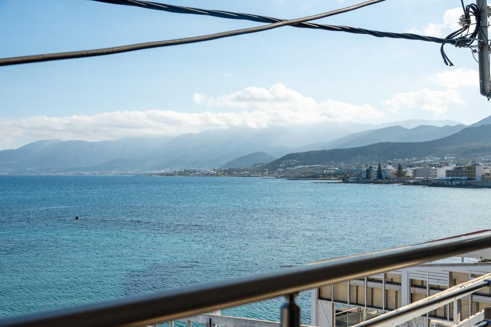 Sea Mirror Apartment Apartment in Crete