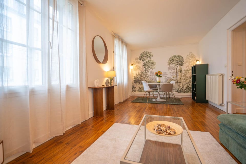 Bright apartment in downtown Brest Apartment in Brest