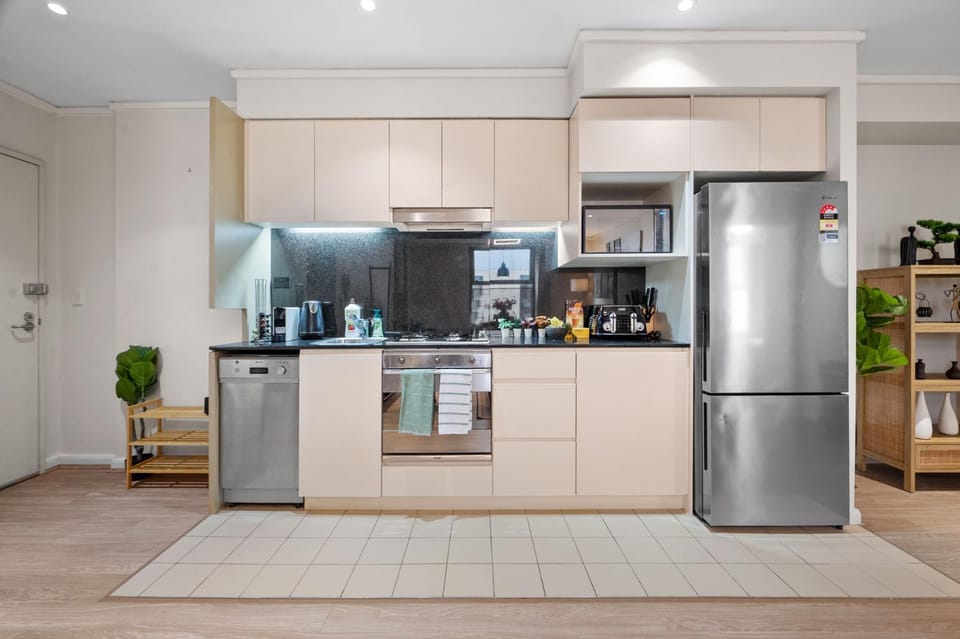 Coffee/tea facilities, Kitchen or kitchenette, dishwasher, oven, toaster