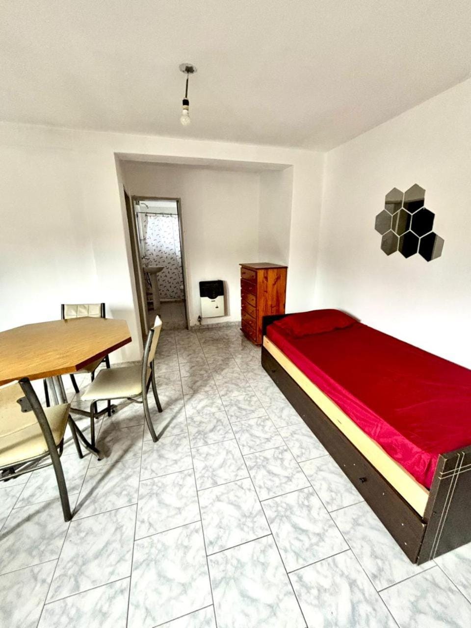 Bed, Living room