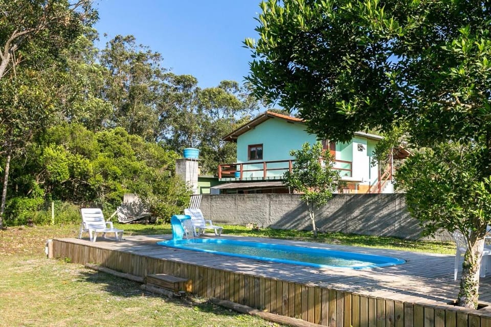 Casa no Rosa 200m from Surfland com quadra beach tennis Villa in Imbituba