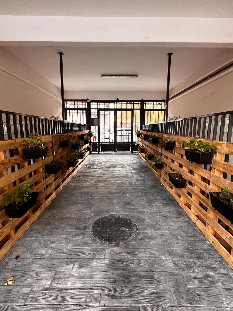 R15 Trabajo y Descanso Premium Junto al Metro Apartment in Madrid