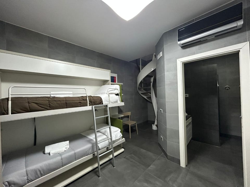 bunk bed