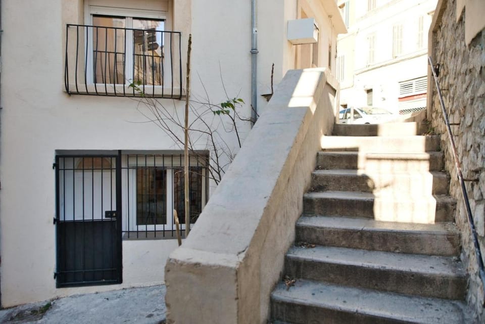 Cosy studio au coeur de Bompard Apartment in Marseille