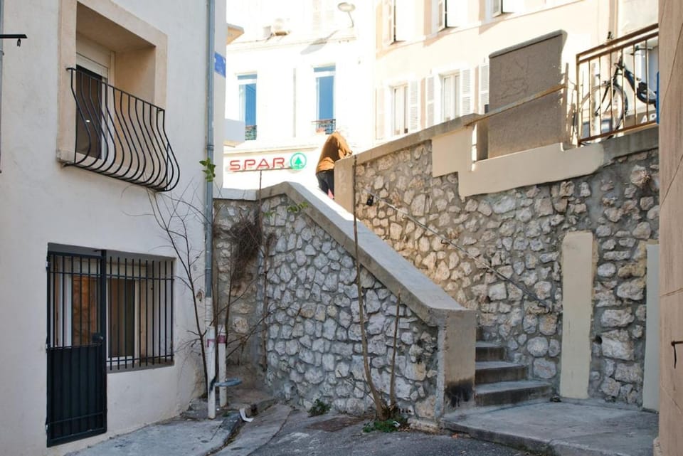 Cosy studio au coeur de Bompard Apartment in Marseille