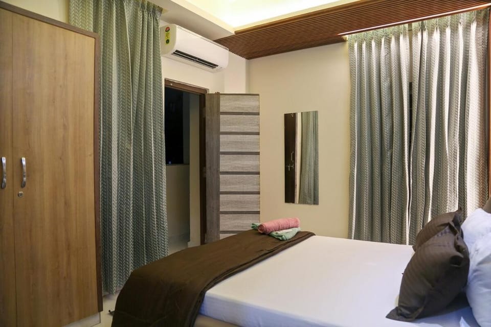 Narahari Nilayam 3BHK Near US Consulate Gachibowli Only for Family Apartment in Hyderabad