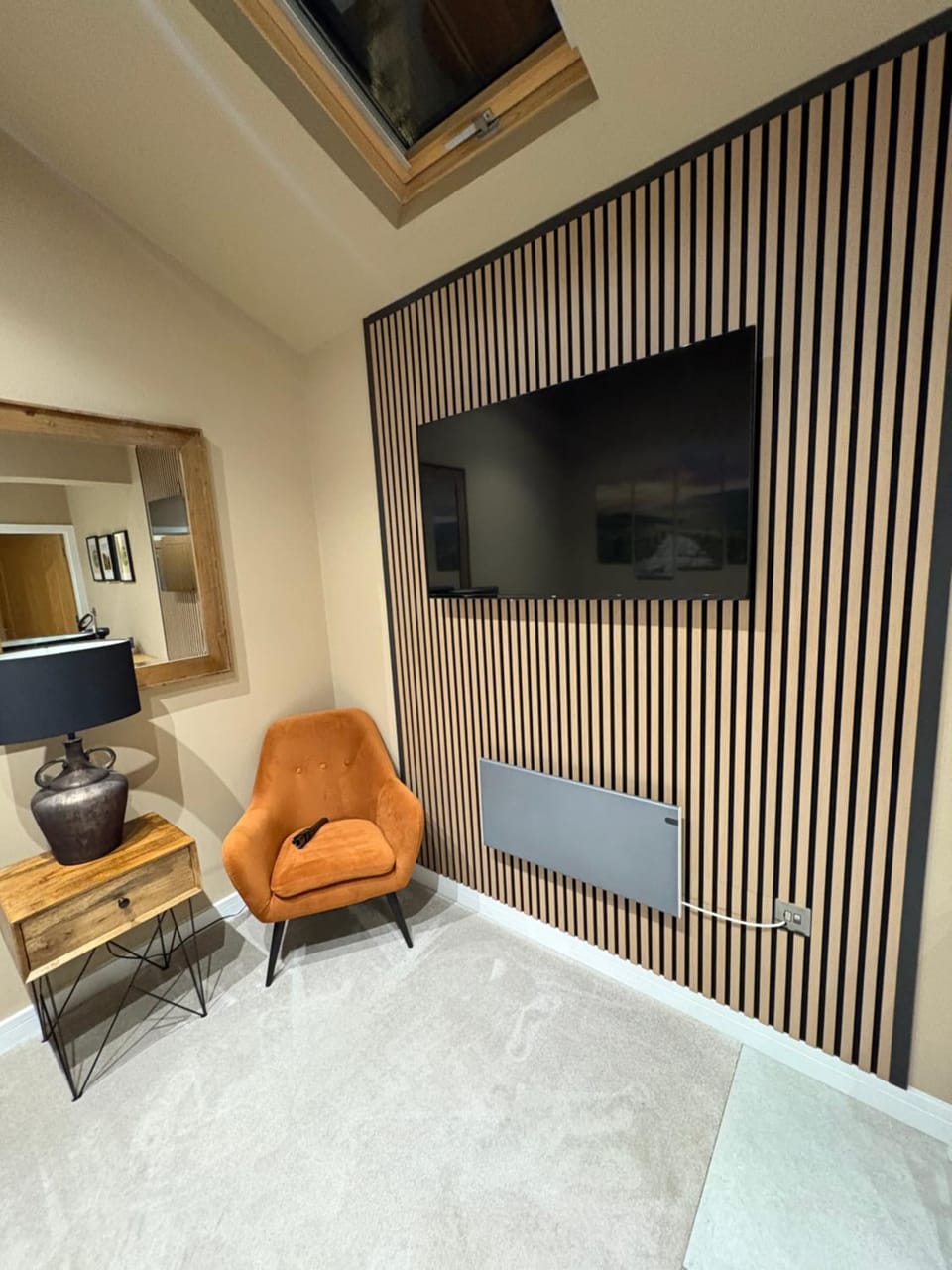 Communal lounge/ TV room, TV and multimedia, Living room, Seating area, Evening entertainment