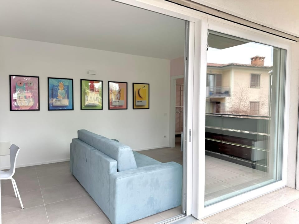 Balcony/Terrace, Balcony/Terrace, Living room