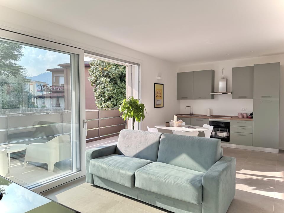 Balcony/Terrace, Living room, kitchen