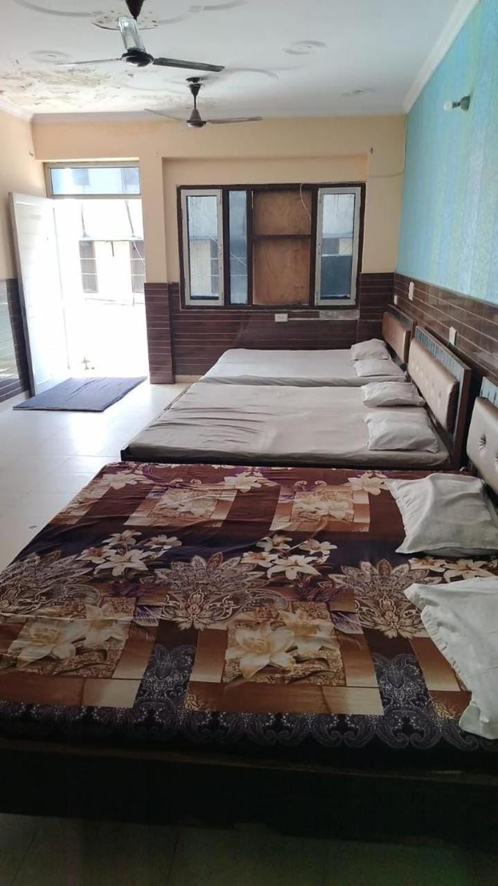 Shri Ganpati Family Hotel Hotel in Punjab, India