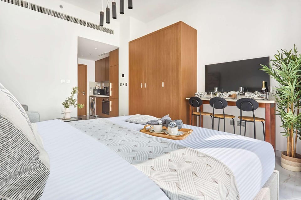 Bed, TV and multimedia, Kitchen or kitchenette, Living room, Dining area