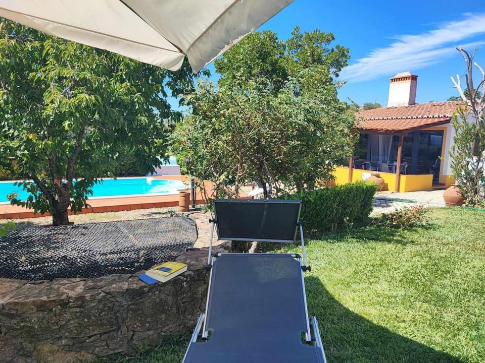 Off site, Garden
