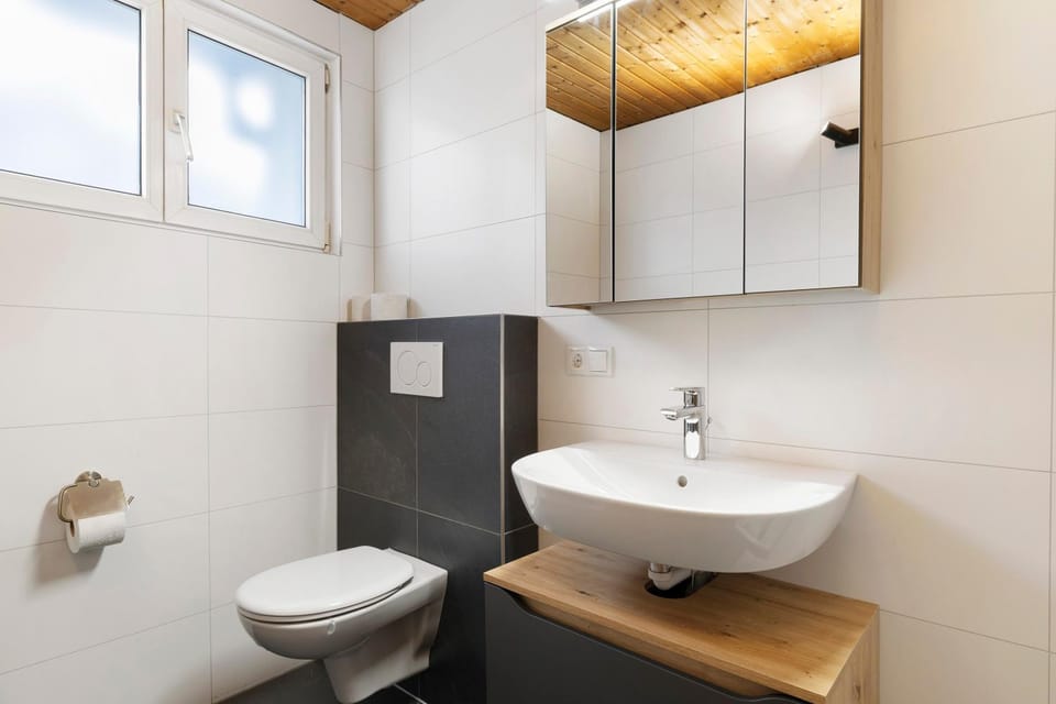 Bathroom, Living room