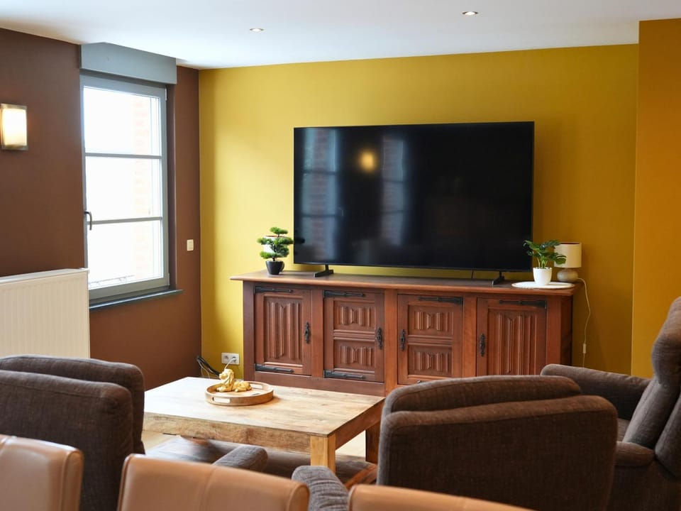 TV and multimedia, Living room