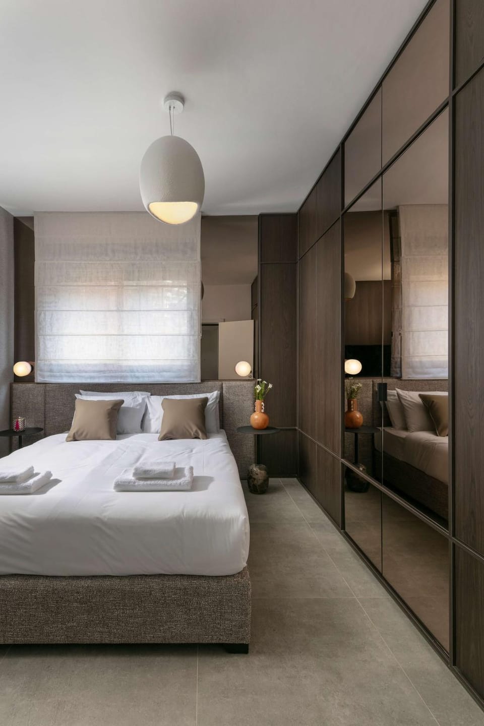 Grand 3BR Balcony - Courtyard View - MAMAD - D80 Apartment in Tel Aviv-Yafo